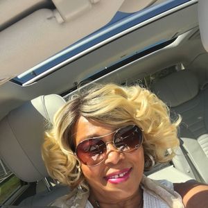 Meet your Posher, Cora